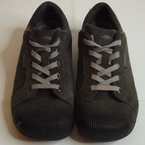 KEEN Womans Sz 7 010714 Green Nubuck/Leather Shoe